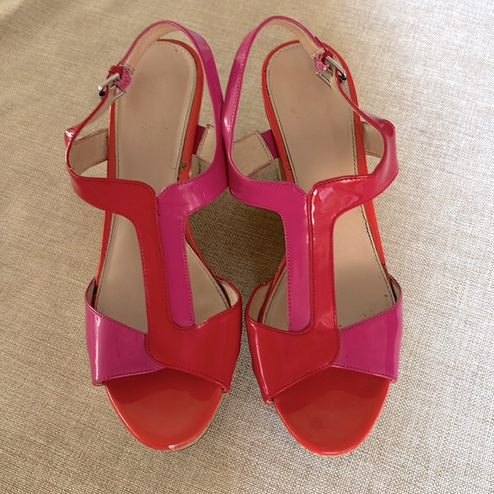 Marc Fisher wedge sandals sz 8